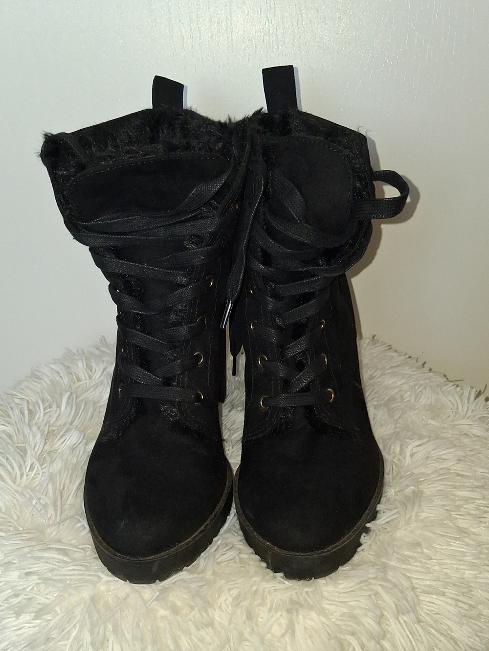 Women's Black Faux Fur Lace-Up Ankle Boots